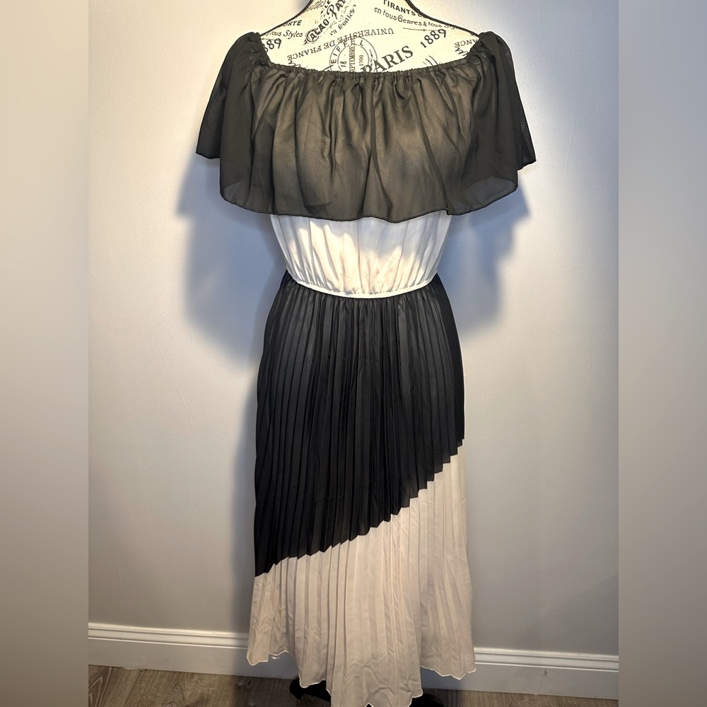 WD.NY Black and cream Off-Shoulder Midi Dress
